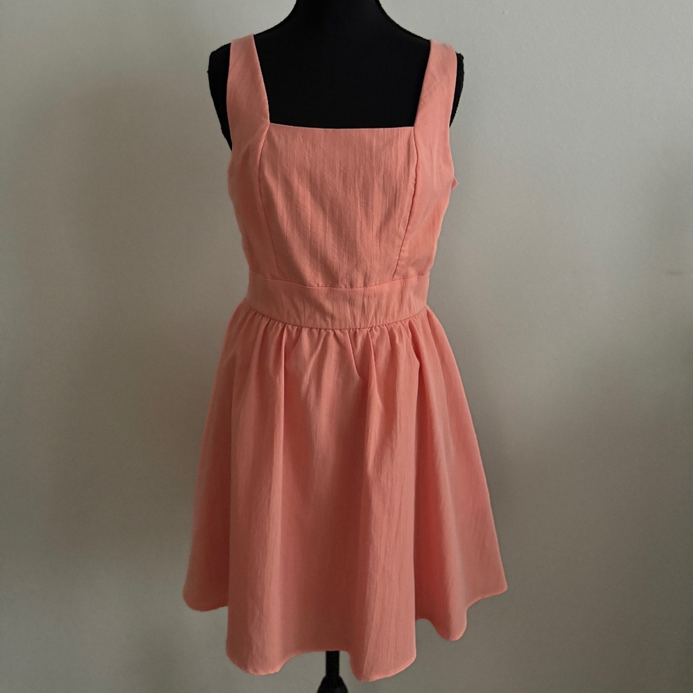 NWT Francesa's Mi Ami sleeveless, peach-colored mini dress Size Small - Picture 1 of 5